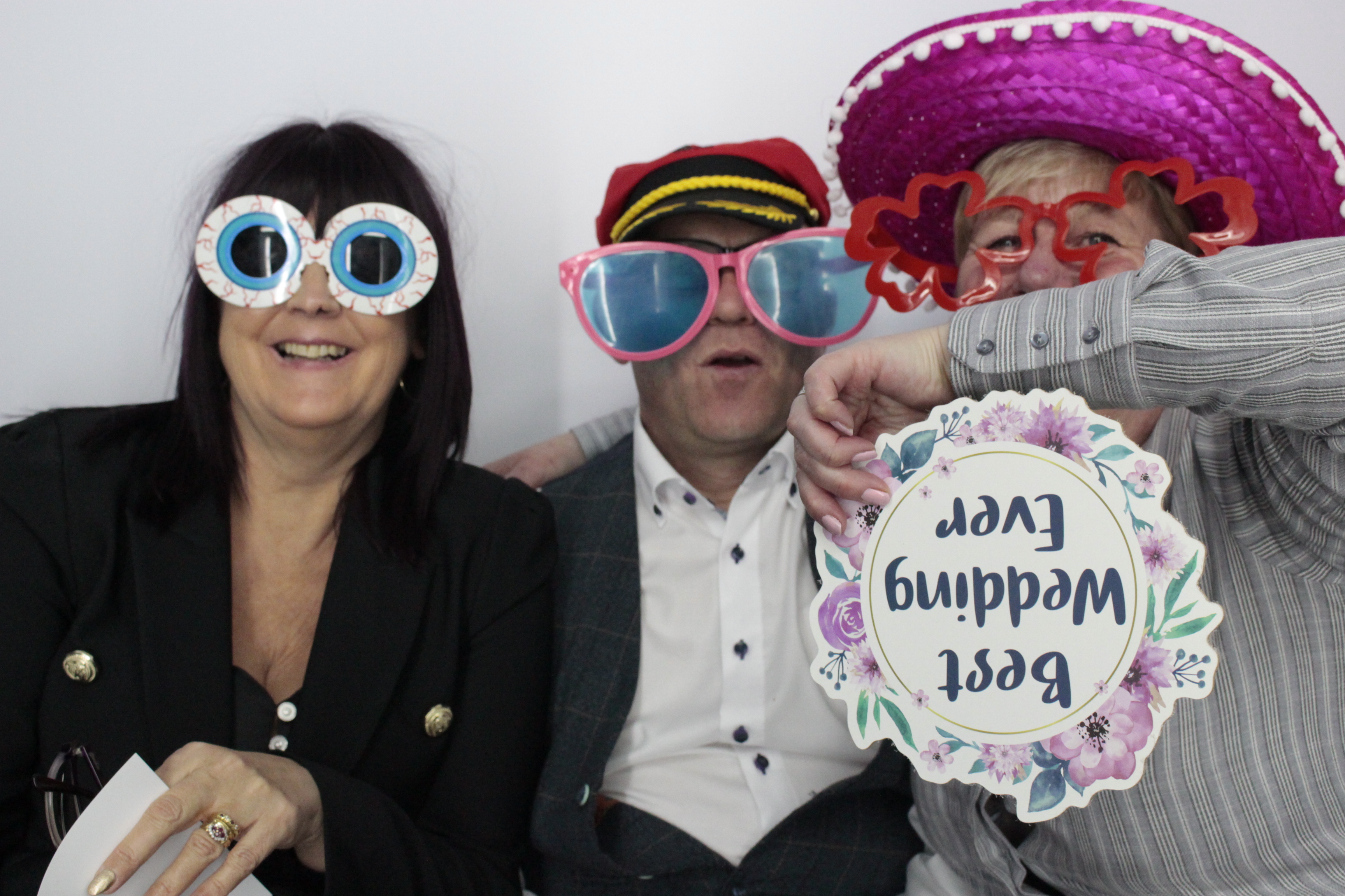 Ben & Abby’s Wedding  | View more photos from the event at gallery.myphotoboothexperience.co.uk/u/MyPhotoBoothExperienceLtd/Ben-Abby’s-Wedding